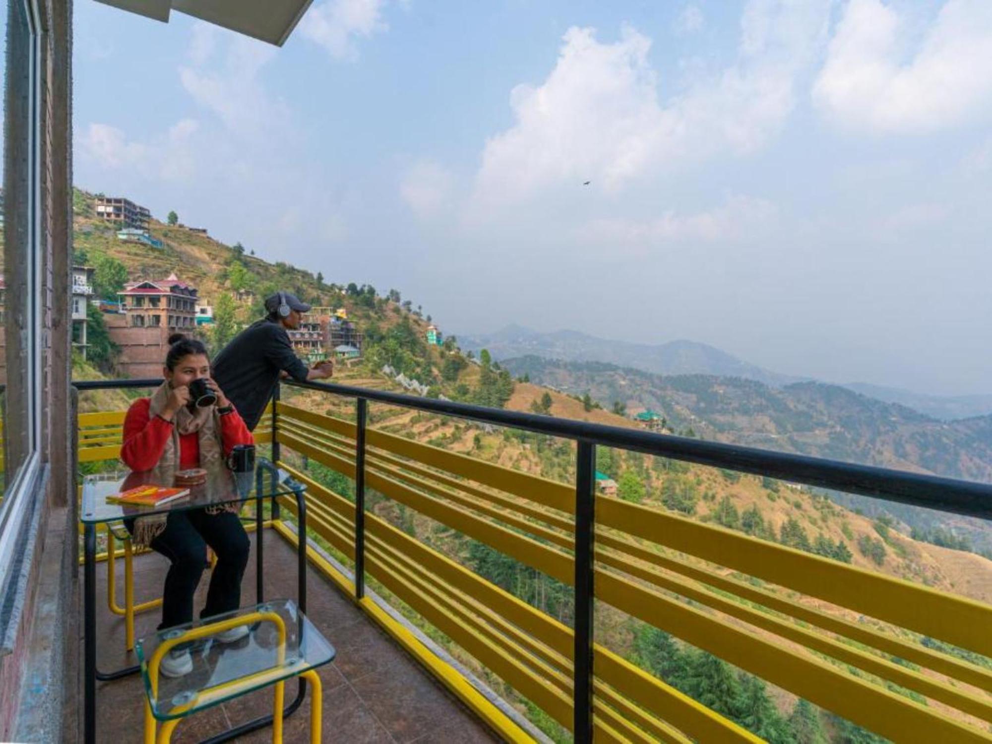 The Hosteller Kufri, Shimla Стая снимка