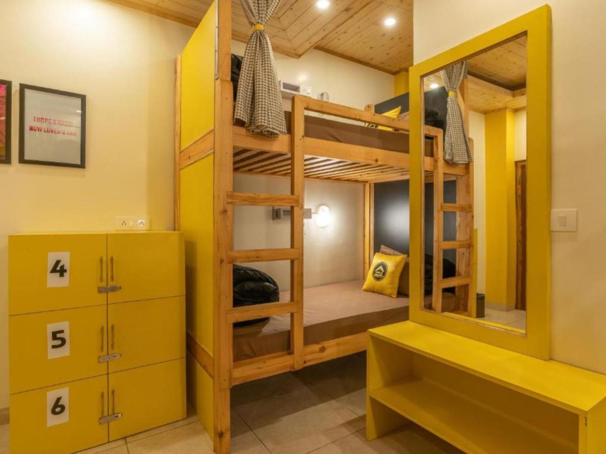 The Hosteller Kufri, Shimla Стая снимка